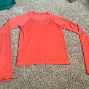 Lululemon Long sleeve swiftly tech